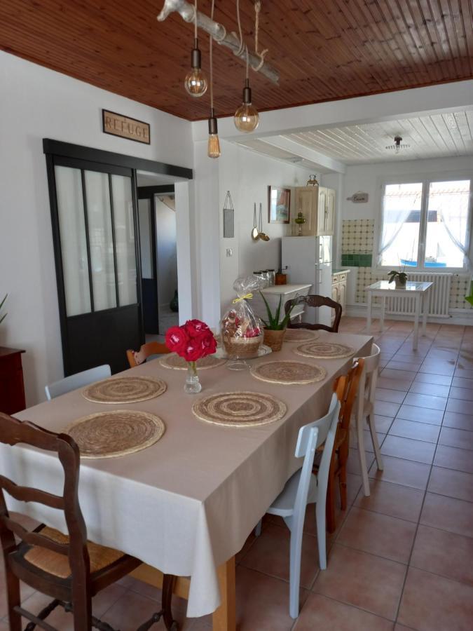 Les Crevettes Bed & Breakfast L'Epine  ภายนอก รูปภาพ